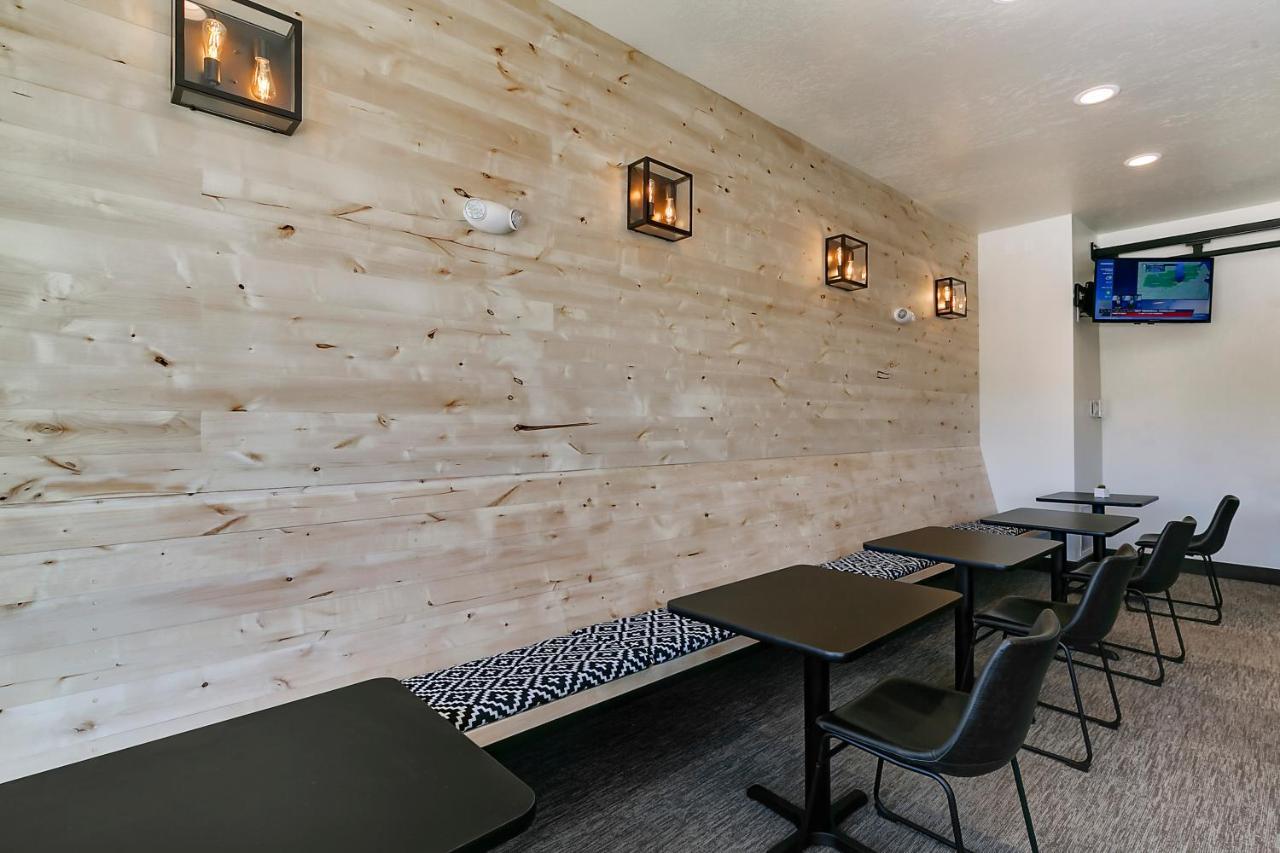 Silver Creek Hotel Bellevue エクステリア 写真